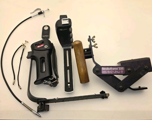 Vintage camera grip flash - grip,